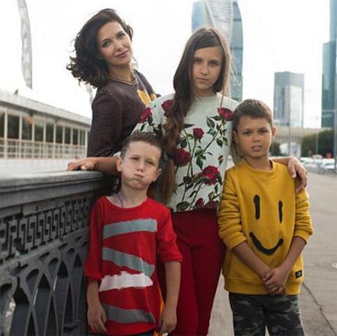 Беременная Екатерина Климова сдает квартиру!