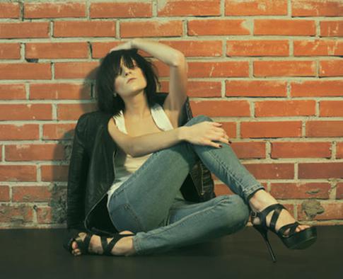 Будь в тренде: правила стиля глэм-шик