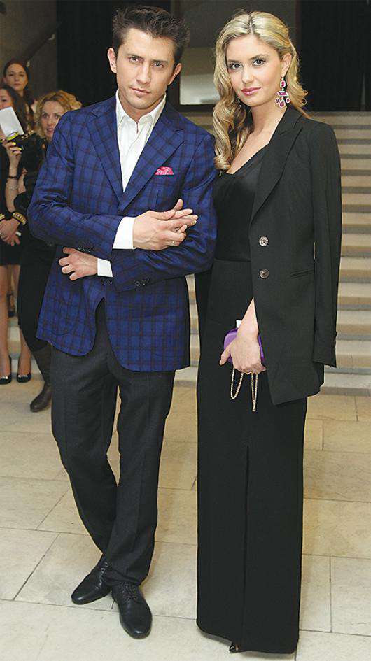 Павел Прилучный и Агата Муцениеце. 