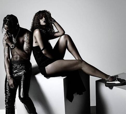 Рианна заставила бойфренда раздеться перед камерой