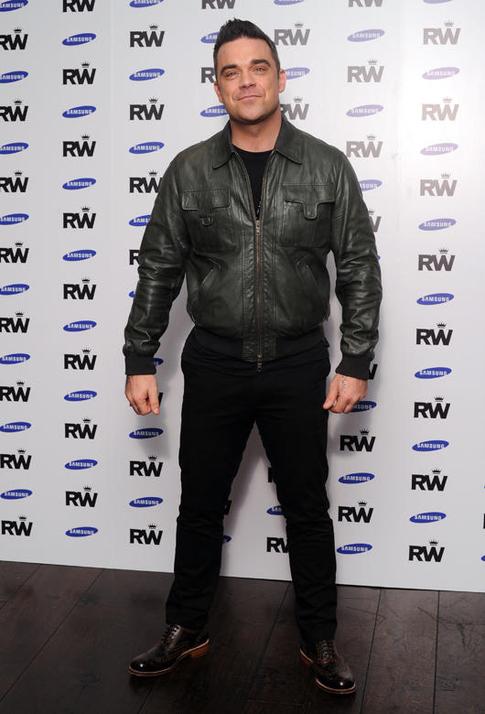 Робби Уильямс признался, что еще курит марихуану