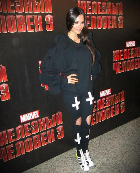 В чем звезды ходят в кино