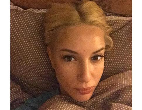 Лера Кудрявцева опубликовала фото без макияжа