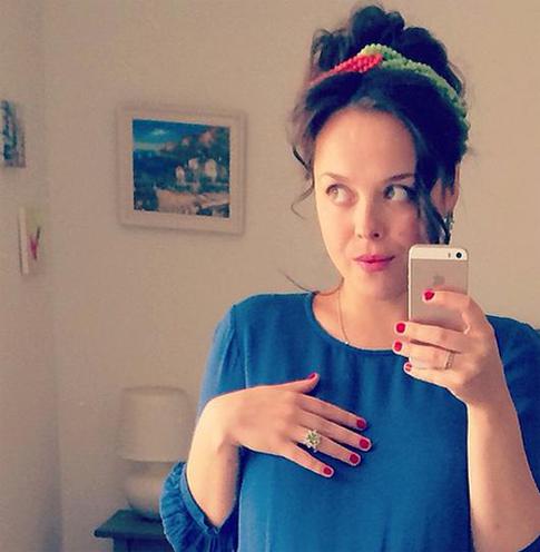 Звезда Comedy Woman стала мамой