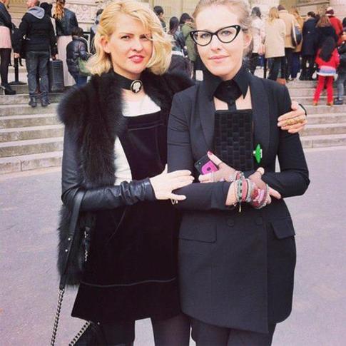 Ксения Собчак предложила оценить ее очки