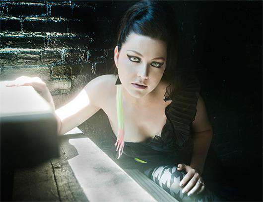 Эми Ли. Фото: www.evanescence.com.