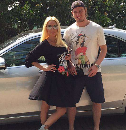 Лера Кудрявцева и Игорь Макаров отдыхают в Майами. Фото: Instagram.com/Leratv.