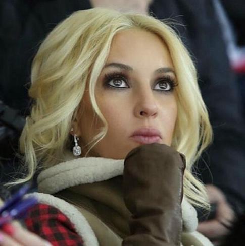 Кудрявцева рассказала, как над ней издевались зубные врачи