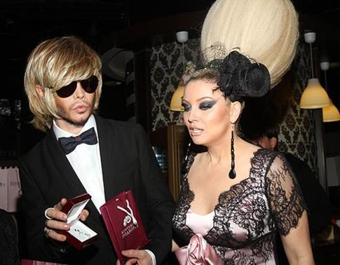 Сергей Зверев подарил Лене Лениной кольцо