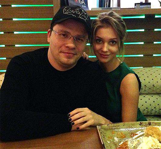 Гарик Харламов и Кристина Асмус. Фото: Instagram.com.