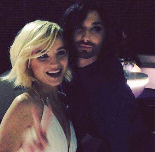 Полина Гагарина и Кончита Вурст. Фото: Instagram.com/gagara1987.