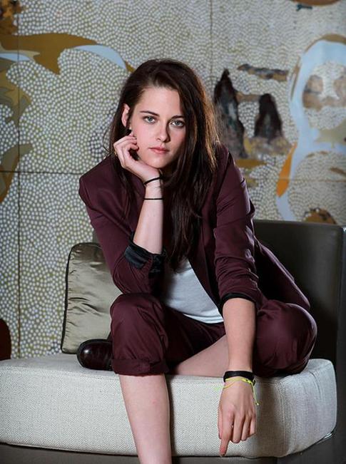 Кристен Стюарт снова изменила Паттинсону?