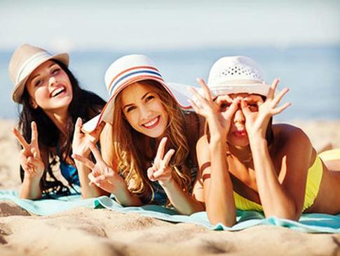 Маленький наряд: выбираем купальник