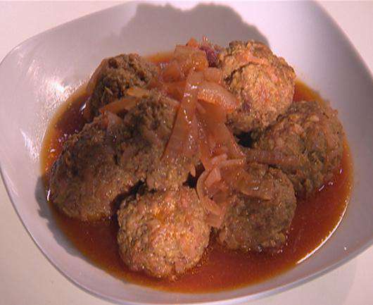 Тефтели из говядины со свеклой «Большая перемена». Фото: материалы пресс-служб.