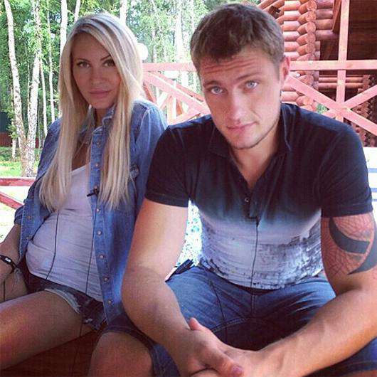 Элина Камирен и Александр Задойнов. Фото: Instagram.com/elina_kamiren_.