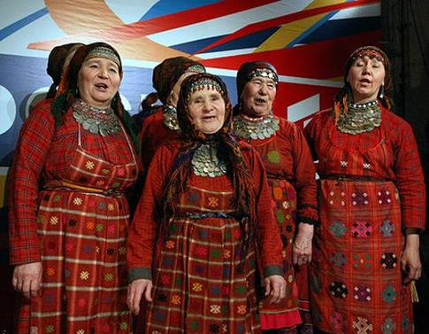 С «Бурановскими бабушками» поехала команда реаниматологов