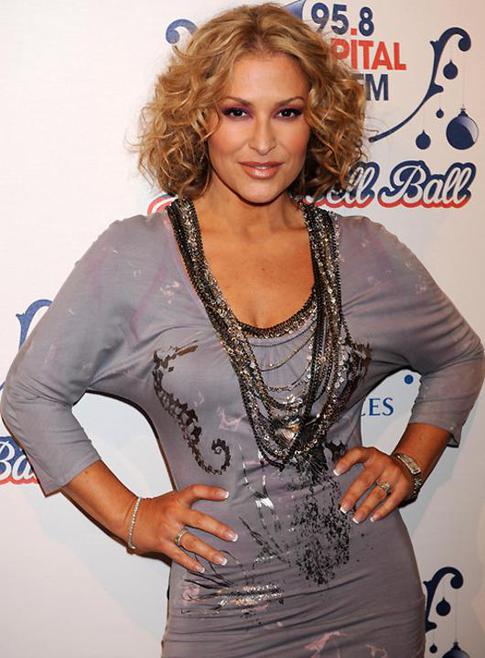 Анастейша удалила себе грудь