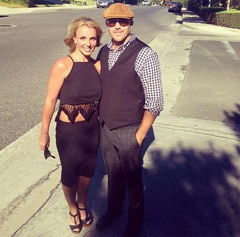 Бритни Спирс бросила Дэвида Лукадо