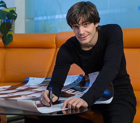 Максим Матвеев: «Озвучка „Пингвинов Мадагаскара“ напоминает мне игру в войнушку»