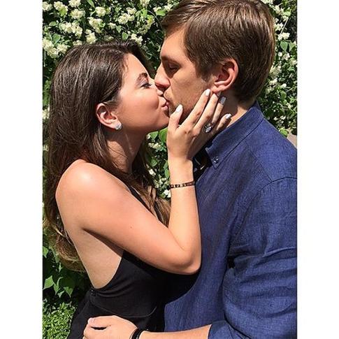 Галина Юдашкина обручена