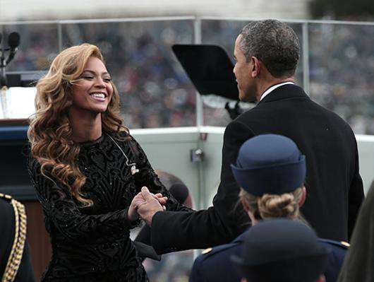 Барак Обама и Бейонсе. Фото: Rex Features/Fotodom.ru.