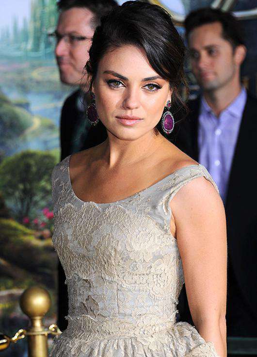 Мила Кунис. Фото: Rex Features/Fotodom.ru.