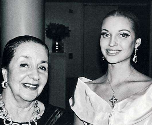 Анастасия Волочкова со своим любимым педагогом Инной Зубковской. Фото: Instagram.com.