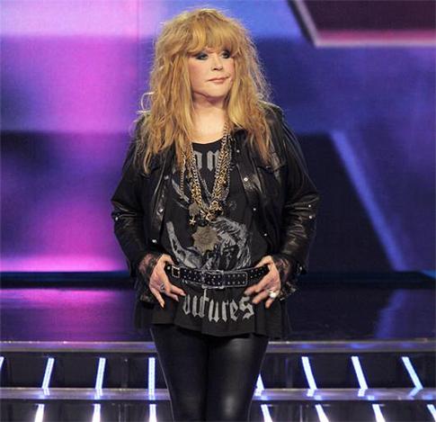 Алла Пугачева купила Татьяне Самойловой автомобиль