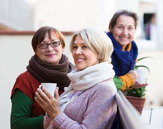 Врачи уверены: климакс можно и нужно лечить. Фото: Lori.ru.