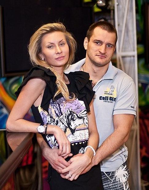 Алексея Самсонова выгнали из «Дома−2»