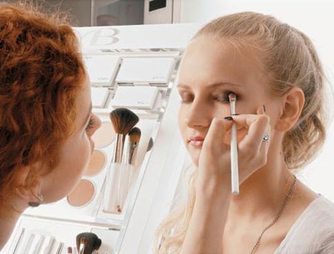 Мастер-класс: макияж от профессионала