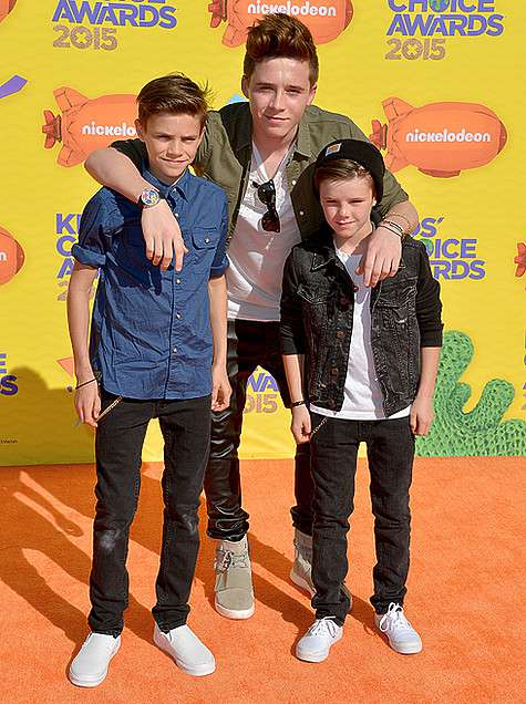 Сыновья Дэвида и Виктории Бекхэмов. Фото: Rex Features/Fotodom.ru.