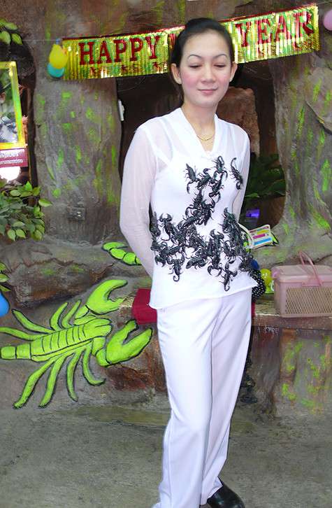 Ядовитых пауков мы тоже видели, в ближайшем зоопарке. Укус этого паука смертельно опасен. Ядовитых пауков мы тоже видели, в ближайшем зоопарке. Укус этого паука смертельно опасен.