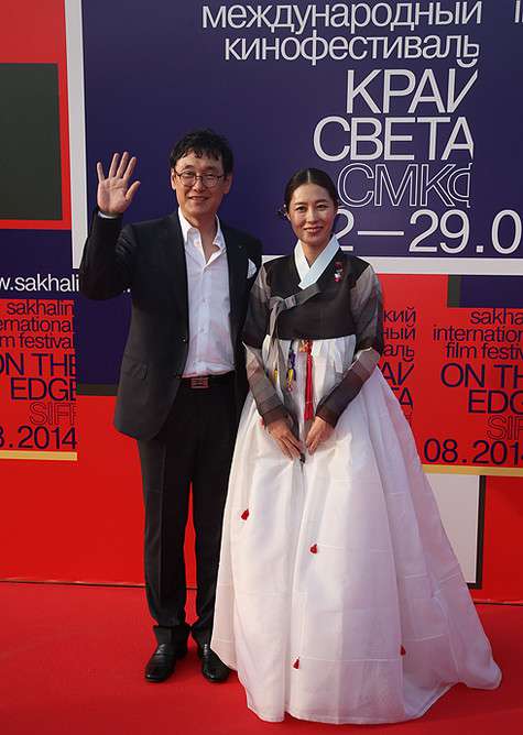 Мун Со Ри и Джанг Джун Кван.