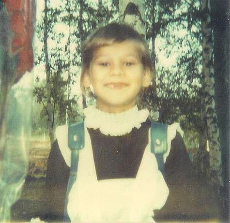 Анна Курникова идет в первый класс. Фото: Facebook.com/Kournikova.