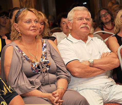 Сергей Никоненко и его жена Екатерина вместе уже сорок один год. Фото: Fotodom.ru.
