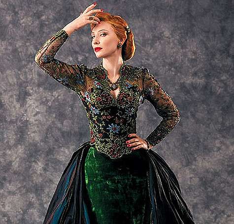 Кейт Бланшетт в фильме «Золушка». Фото: материалы пресс-служб. Кейт Бланшетт в фильме «Золушка». Фото: материалы пресс-служб.