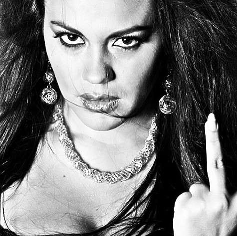 Диляра Ларина начала кампанию против Ксюши. Фото: социальные сети