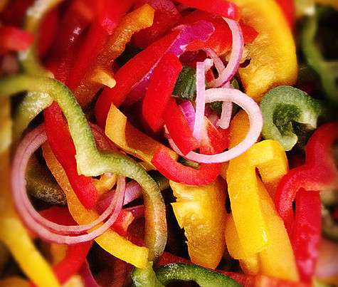 Витаминный салат. Фото: MorgueFile.com. Витаминный салат. Фото: MorgueFile.com.