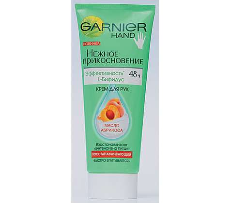 Крем для рук «Нежное прикосновение» с маслом абрикоса от GARNIER. Фото: материалы пресс-служб.