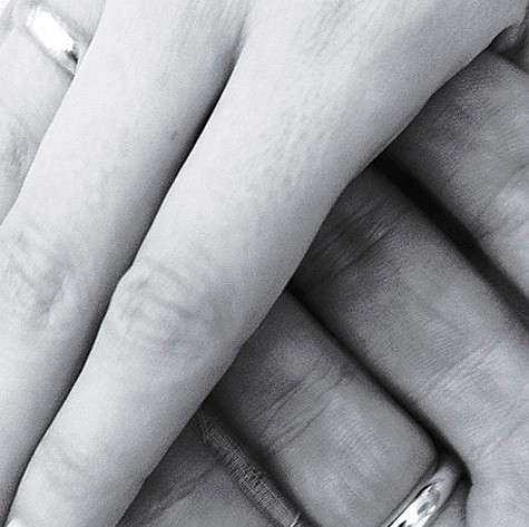 Традиционный свадебный снимок из микроблога Собчак. Фото: Instagram.com.