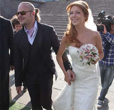 В 2010 года Пресняков женился на выпускнице шоу Фабрика звезд Натальи Подольской. Фото: Лилия Шарловская.