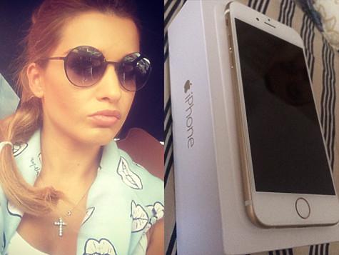 Ксения Бородина уже стала счастливой обладательницей iPhone 6. Фото: Instagram.com.