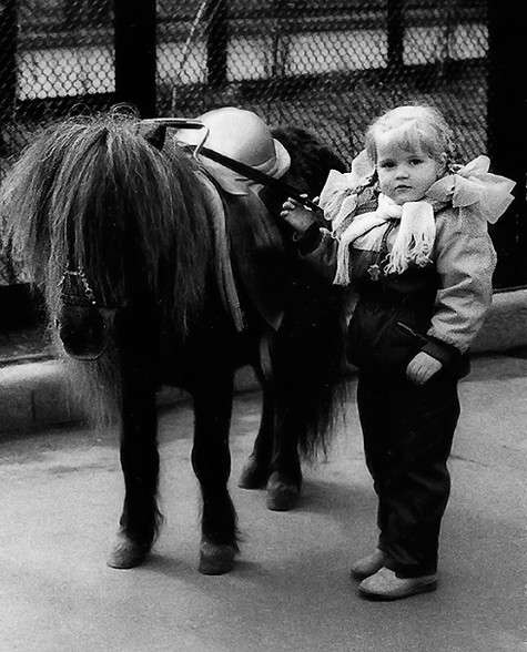 С детства Аня занималась спортивными бальными танцами и восточными единоборствами. Фото: личный архив Анны Михайловской.