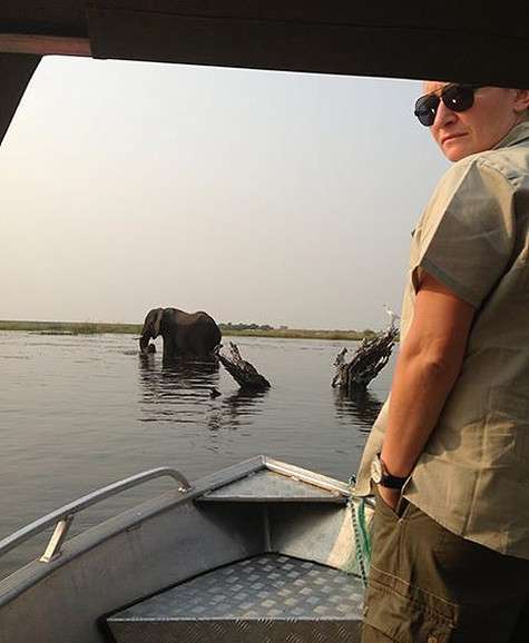 Диана Арбенина на сафари. Фото: Facebook.com. Диана Арбенина на сафари. Фото: Facebook.com.