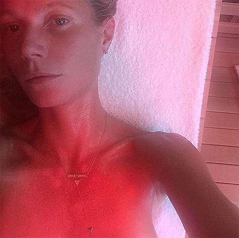 Гвинет Пэлтроу поделилась снимком из сауны. Фото: Instagram.com/gwynethpaltrow.