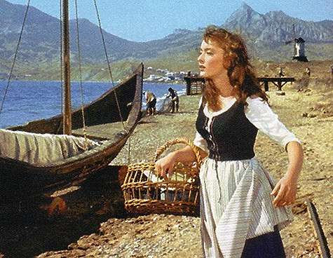 Ассоль - наглядный пример мечтательницы, которая просто ждала исполнения своих желаний. Кадр из фильма «Алые паруса».