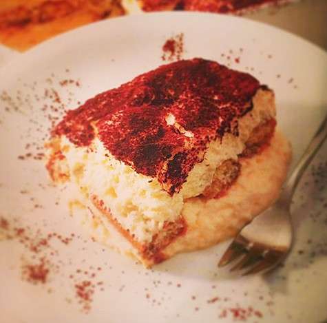 Елена Исинбаева приготовила тирамису. Фото: Instagram.com.