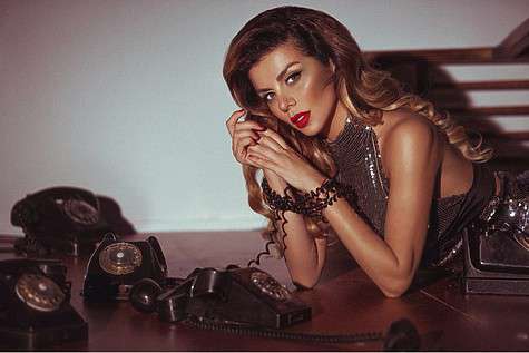 Жить лучше без истерик и скандалов, - считает Анна. Фото: материалы пресс-служб