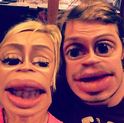 Лера Кудрявцева и Игорь Макаров записали шуточный ролик на песню Сергея Лазарева. Фото: Instagram.com/Leratv.